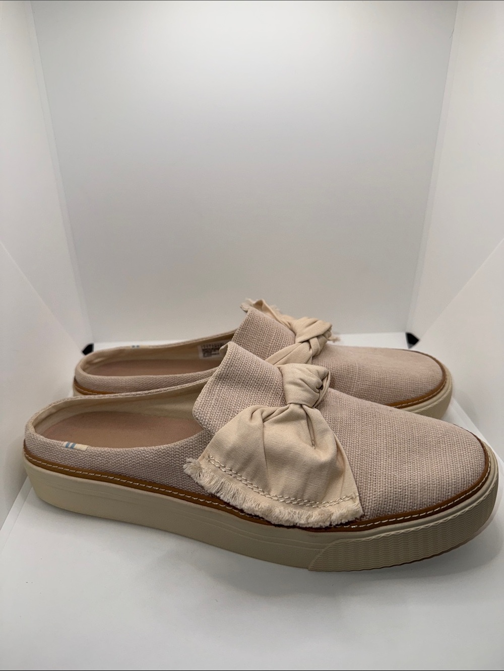 Toms Heritage Canvas Sunrise Knot Mules Sneakers Women’s 9